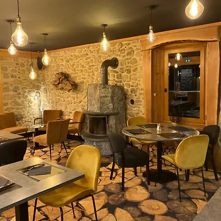 Joy De Lans Виллар-де-Ланс