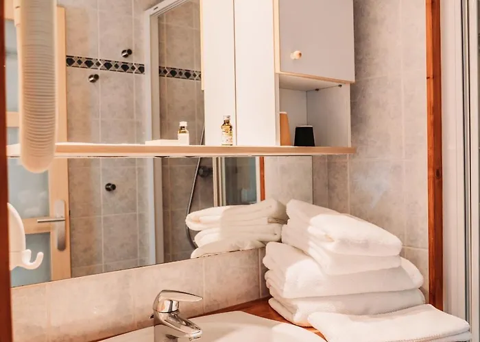 Hotell Joy De Lans 3*