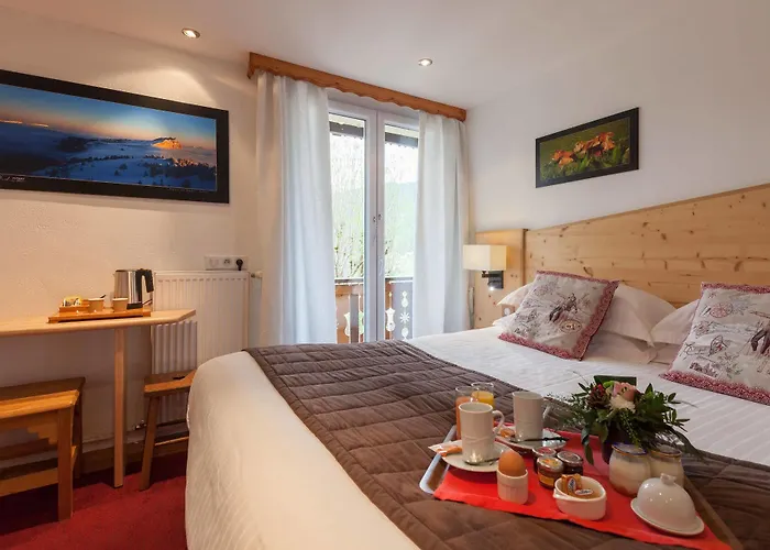 Joy De Lans Hotell