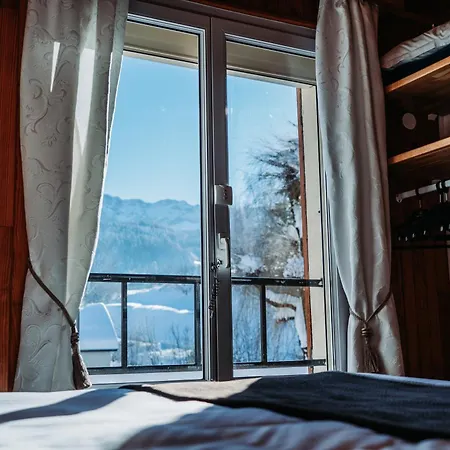 Joy De Lans Hotel