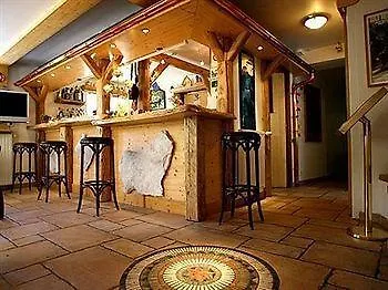 La Roseraie Hotel 3*