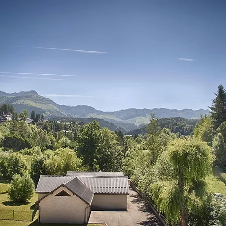 Hotel La Roseraie 3*