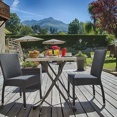 Hotel La Roseraie 3*