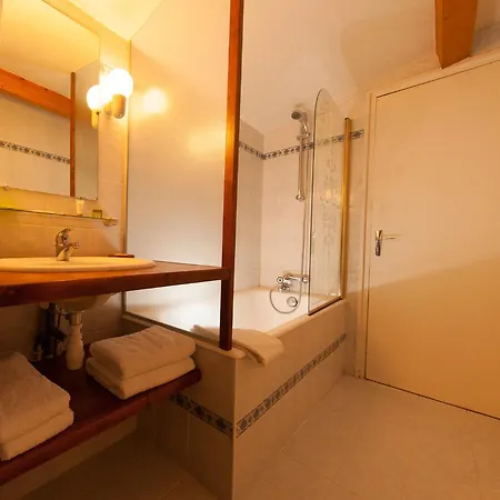 Hotel La Roseraie